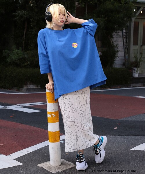 Ray BEAMS（レイビームス）の「Ray BEAMS / ライン プリント プリーツ ワンピース（ワンピース・レディース・ホワイト/ラベンダー・ONE SIZE）」の10枚目の写真