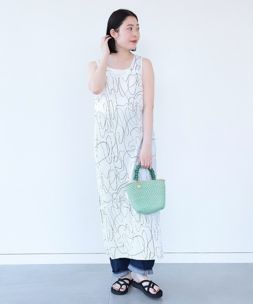 Ray BEAMS（レイビームス）の「Ray BEAMS / ライン プリント プリーツ ワンピース（ワンピース・レディース・ホワイト/ラベンダー・ONE SIZE）」の2枚目の写真