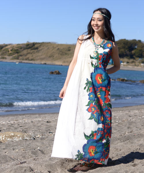 チャイハネ（チャイハネ）の「【チャイハネ】ビービアコインネックレス（ネックレス・レディース・ピンク/ブルー・FREE）」の5枚目の写真