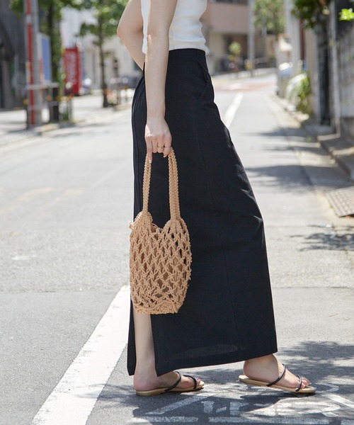 Shelly island（シェリーアイランド）の「コットンエンボスロングタイトスカート（スカート・レディース・ブラック/ブルー/ベージュ・M）」の8枚目の写真