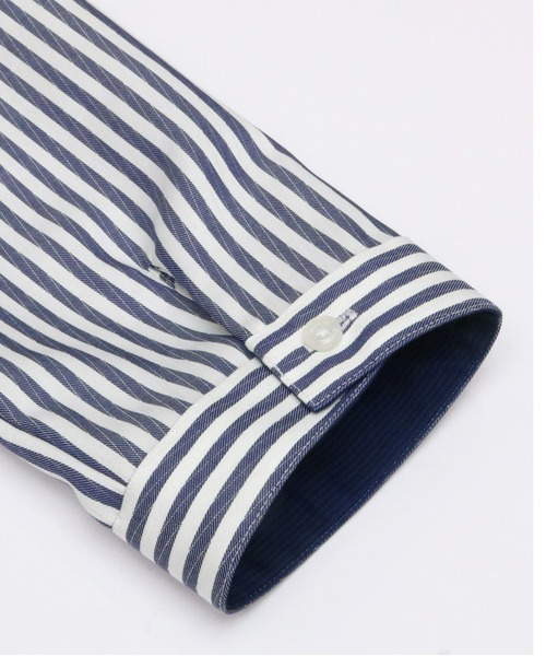 TOKYO SHIRTS（トウキョウシャツ）の「形態安定ノーアイロン スキッパー 七分袖ビジネスワイシャツ（ビジネスシャツ・レディース・ブルー・S/M/L/LL/XL）」の4枚目の写真