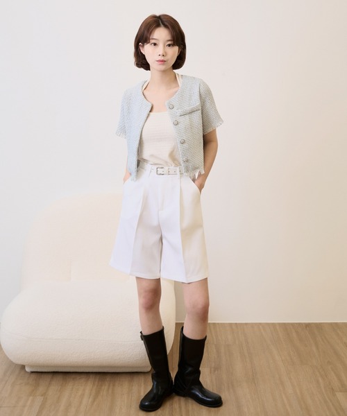 UNE MANSION（ユヌマンション）の「ノーカラータッセルツイードクロップドジャケット（ブルゾン・レディース・ブラック/ライトブルー・FREE）」の13枚目の写真