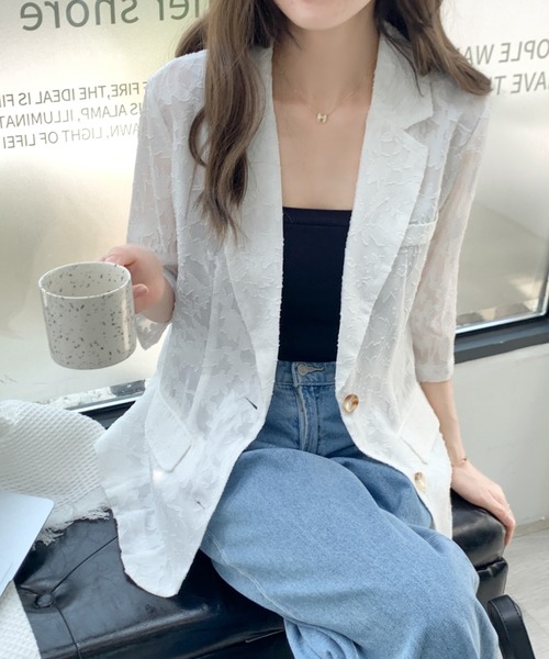 ABITOKYO(アビトーキョー)の「シアージャガードテーラージャケット(テーラードジャケット・レディース・ホワイト/ブラック・M/L)」の4枚目の写真