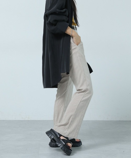 PAGEBOY（ページボーイ）の「ジャガードイージーパンツ（その他パンツ・レディース・ブラック/グレイッシュベージュ/ブラウン・FREE）」の4枚目の写真