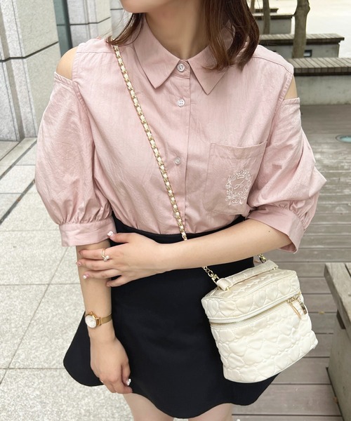 apres jour（アプレジュール）の「刺繍2WAYスリーブブラウス【ZOZOTOWN限定アイテム】（シャツ/ブラウス・レディース・オフホワイト/サックスブルー/ネイビー/ピンクベージュ/ピンク系その他・フリー/X-LARGE）」の15枚目の写真