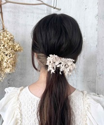 かすみ草とつるレースのクリップ