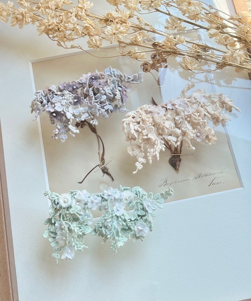 m.soeur（エムスール）の「かすみ草とつるレースのクリップ（バレッタ/ヘアクリップ・レディース・グリーン/ホワイト/グレー・FREE）」の7枚目の写真