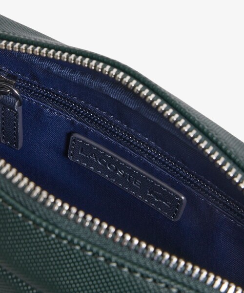 LACOSTE(ラコステ)の「メンズクラシック ショルダーバッグ(ショルダーバッグ・メンズ・ブラック/ダークグリーン・FREE)」の16枚目の写真