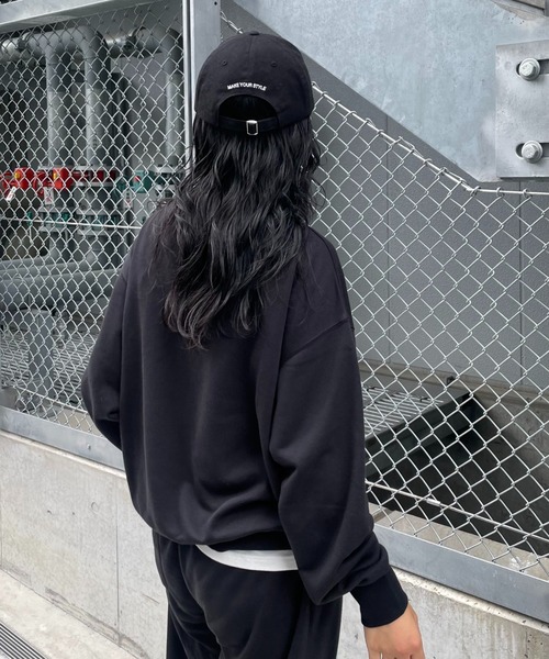 COLONY 2139(コロニートゥーワンスリーナイン)の「裏毛袖刺繍プルオーバー(スウェット・レディース・ネイビー/グレー/オフホワイト/ブラック/ブラウン・FREE)」の11枚目の写真