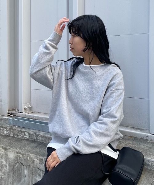 裏毛袖刺繍プルオーバー（スウェット）｜COLONY 2139（コロニー