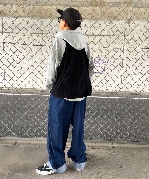 JAM & LINK（ジャムアンドリンク）の「コーデュロイ ベスト（ベスト・キッズ・ブラウン/ブラック・110-130cm/140-155cm）」の4枚目の写真