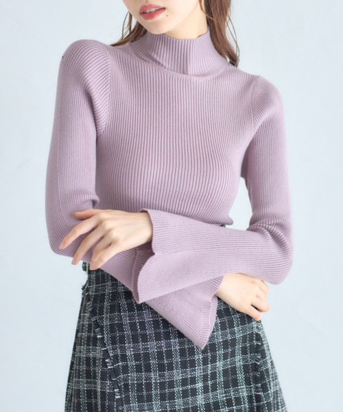 tocco closet(トッコ クローゼット)の「フレアスリーブハイネックリブニットプルオーバー(ニット/セーター・レディース・ライトブルー/オフホワイト/ピンク・M)」の14枚目の写真