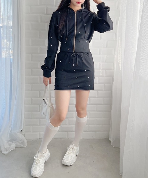 Loueme（ルエム）の「ビジュースウェットパーカーセットアップ
