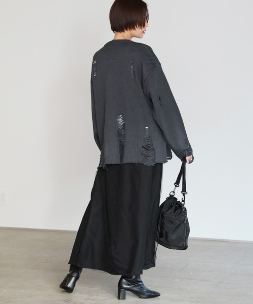 uora(ユオラ)の「キャット刺繍ダメージニット(ニット/セーター・レディース・ブラック/チャコール・M)」の18枚目の写真