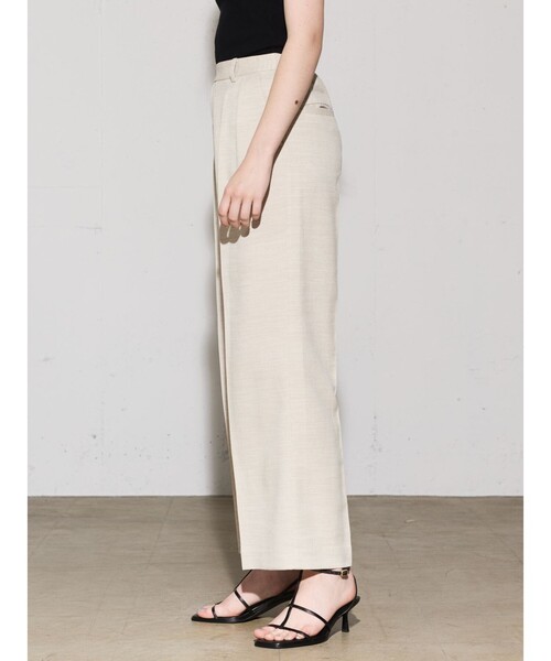 MIDIUMISOLID(ミディウミソリッド)の「MIDIUMISOLID for Ladies リネンライクワイドストレートパンツ(その他パンツ・レディース・ベージュ/ブラック/イエロー・FREE)」の11枚目の写真