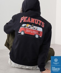 PEANUTS×Volks wagen プリントプルパーカー
