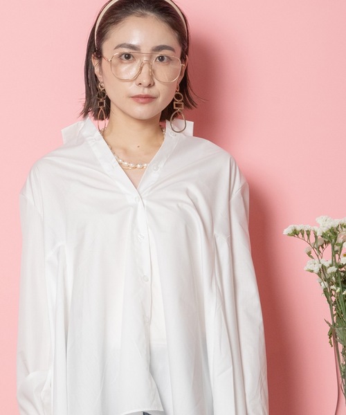 MHBG TOKYO(エムエイチビージートーキョー)の「ラッフルフレアロングシャツ(シャツ/ブラウス・レディース・ブラック×ホワイト/ネイビー×ホワイト/オフホワイト・FREE)」の17枚目の写真