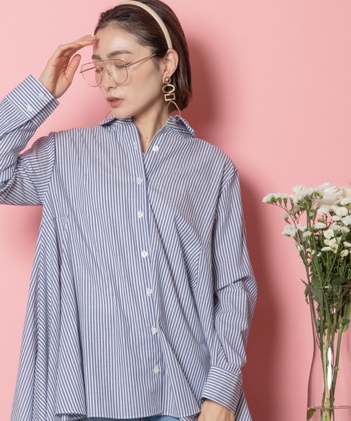 MHBG TOKYO(エムエイチビージートーキョー)の「ラッフルフレアロングシャツ(シャツ/ブラウス・レディース・ブラック×ホワイト/ネイビー×ホワイト/オフホワイト・FREE)」の8枚目の写真