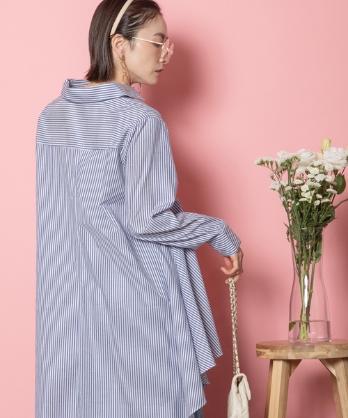 MHBG TOKYO(エムエイチビージートーキョー)の「ラッフルフレアロングシャツ(シャツ/ブラウス・レディース・ブラック×ホワイト/ネイビー×ホワイト/オフホワイト・FREE)」の10枚目の写真