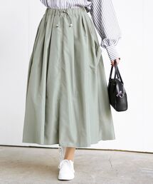 ナイロンタッチフレアースカート