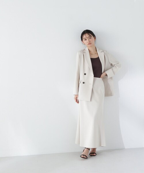 NATURAL BEAUTY BASIC（ナチュラルビューティーベーシック）の「◇リネンライク SETUP ダブルジャケット（テーラードジャケット・レディース・ベージュ/チャコールグレー・MEDIUM/SMALL）」の21枚目の写真