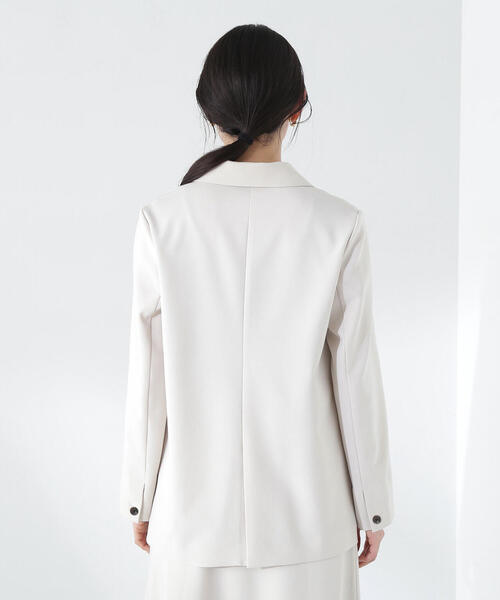 NATURAL BEAUTY BASIC（ナチュラルビューティーベーシック）の「◇リネンライク SETUP ダブルジャケット（テーラードジャケット・レディース・ベージュ/チャコールグレー・MEDIUM/SMALL）」の16枚目の写真