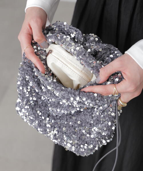 FREE'S MART(フリーズマート)の「スパンコールワンハンドルバッグ(ハンドバッグ・レディース・ブラック/シルバー・フリ-)」の18枚目の写真