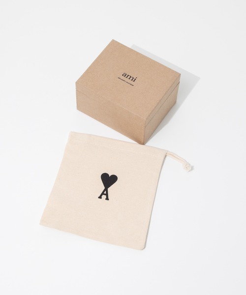 AMI Alexandre Mattiussi(アミアレクサンドルマテュッシ)の「AMI PARIS ADC AMI DE COEUR COMPACT WALLET アミ パリス ミニ財布(財布・レディース・ブラック・FREE)」の13枚目の写真