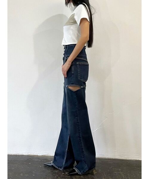 EMODA（エモダ）の「パイルジップカラートップ（Tシャツ/カットソー・レディース・ブラック/ネイビー/ホワイト・FREE）」の11枚目の写真