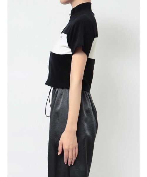 EMODA（エモダ）の「パイルジップカラートップ（Tシャツ/カットソー・レディース・ブラック/ネイビー/ホワイト・FREE）」の20枚目の写真