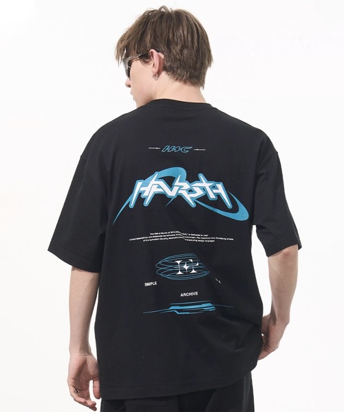 HARSH AND CRUEL(ハーシュアンドクルーエル)の「クルーネックロゴプリントTシャツ オーバーサイズ ユニセックス HC24S5TP01【Harsh and Cruel】(Tシャツ/カットソー・メンズ・ブラック・L/M/XL)」の5枚目の写真