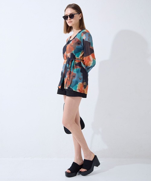 FOREVER 21(フォーエバー トゥエンティーワン)の「【2024SS】フロントリボン柄シャツ(シャツ/ブラウス・レディース・オレンジ/ブラック・FREE)」の18枚目の写真