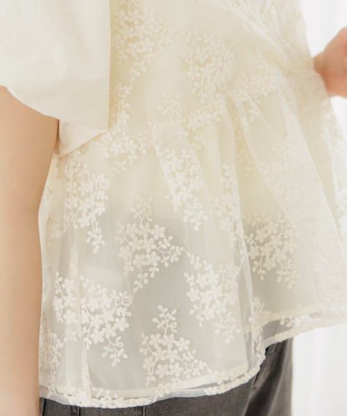 flower(フラワー)の「シアーフラワービスチェ(キャミソール・レディース・アイボリー/コーラル・FREE)」の9枚目の写真