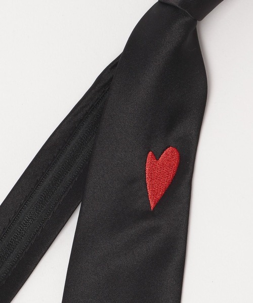 Anui（アニュイ）の「【UNISEX/あやせりんてコラボ】ハートエンブロネクタイ（ネクタイ・レディース・ブラック・FREE）」の9枚目の写真