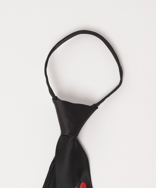 Anui（アニュイ）の「【UNISEX/あやせりんてコラボ】ハートエンブロネクタイ（ネクタイ・レディース・ブラック・FREE）」の11枚目の写真