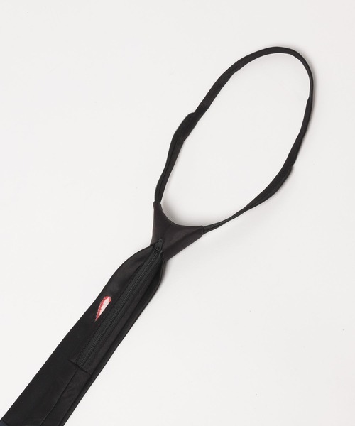 Anui（アニュイ）の「【UNISEX/あやせりんてコラボ】ハートエンブロネクタイ（ネクタイ・レディース・ブラック・FREE）」の3枚目の写真