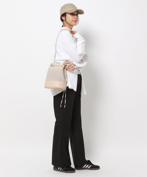 HEREIAM(ヘレイアム)の「【HEREIAM】バケットメッシュBAG(ショルダーバッグ・レディース・ブラック/ベージュ・FREE)」の3枚目の写真