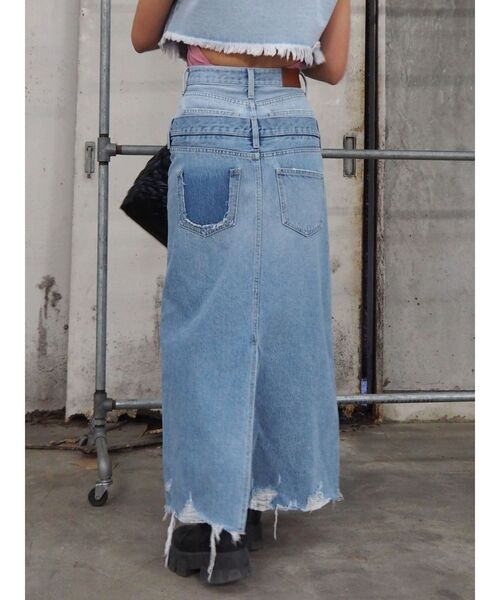 EVRIS(エヴリス)の「リメイクデザインロングデニムスカート(デニムスカート・レディース・ライトブルー/インディゴブルー・MEDIUM/SMALL)」の1枚目の写真