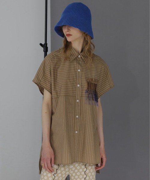 OKIRAKU(オキラク)の「(OKIRAKU×ROSEBUD)ストライプパネル フリンジエンブロイダリー チュニックシャツ(シャツ/ブラウス・レディース・ベージュ/ブルー・FREE)」の9枚目の写真