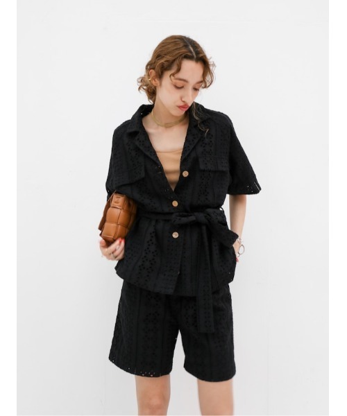 Katrin TOKYO(カトリーントーキョー)の「eyelet bermuda pants(その他パンツ・レディース・アイボリー/ブラック/カーキ・FREE/XS)」の4枚目の写真
