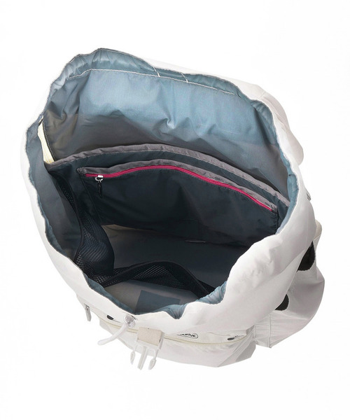 SMART FLAP BACKPACKピュアホワイト SMART FLAP BACKPACK/ピュアホワイト / LeSportsac