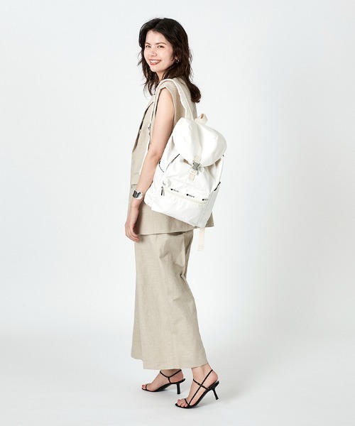 SMART FLAP BACKPACKピュアホワイト SMART FLAP BACKPACK/ピュアホワイト / LeSportsac