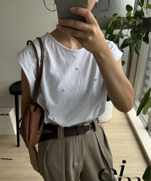 I_am(アイアム)の「pearl tuck tank / パールタックタンク(Tシャツ/カットソー・レディース・ブラック/ホワイト/チャコール・FREE)」の1枚目の写真