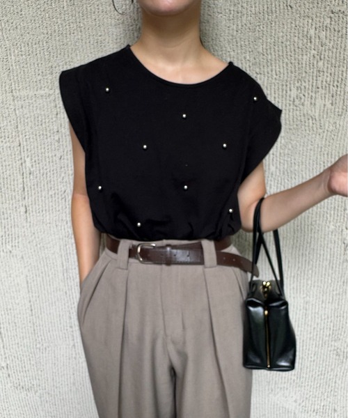 I_am(アイアム)の「pearl tuck tank / パールタックタンク(Tシャツ/カットソー・レディース・ブラック/ホワイト/チャコール・FREE)」の11枚目の写真