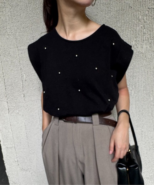I_am(アイアム)の「pearl tuck tank / パールタックタンク(Tシャツ/カットソー・レディース・ブラック/ホワイト/チャコール・FREE)」の12枚目の写真