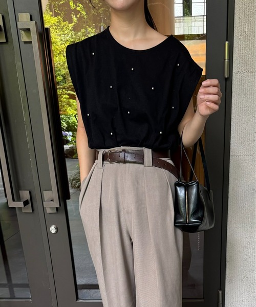 I_am(アイアム)の「pearl tuck tank / パールタックタンク(Tシャツ/カットソー・レディース・ブラック/ホワイト/チャコール・FREE)」の16枚目の写真