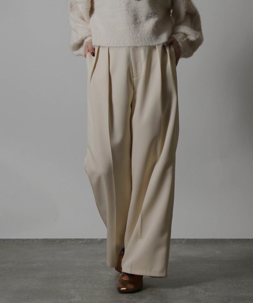 Social GIRL（ソーシャルガール）の「ハイウエストセンタープレスワイドパンツ スラックス（スラックス・レディース・ブルーグレー/グレー/アイボリー/ブラック/チャコール/モカ・L/M）」の2枚目の写真