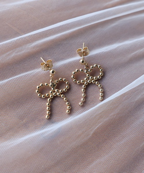 MARLAND BACKUS リボン スタッド ピアス ボウ タイ チェーン marlandbackus – SHEEP