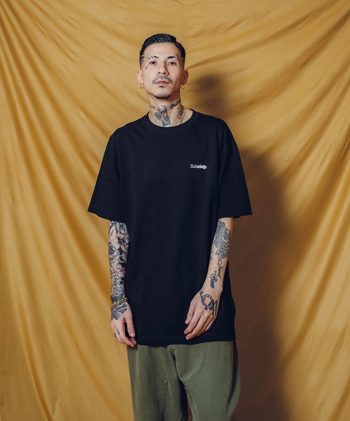 Subciety（サブサエティ）の「2PACK TEE（Tシャツ/カットソー・メンズ・ホワイト×ブラック・SMALL/MEDIUM/LARGE/X-LARGE/XX-LARGE）」の3枚目の写真