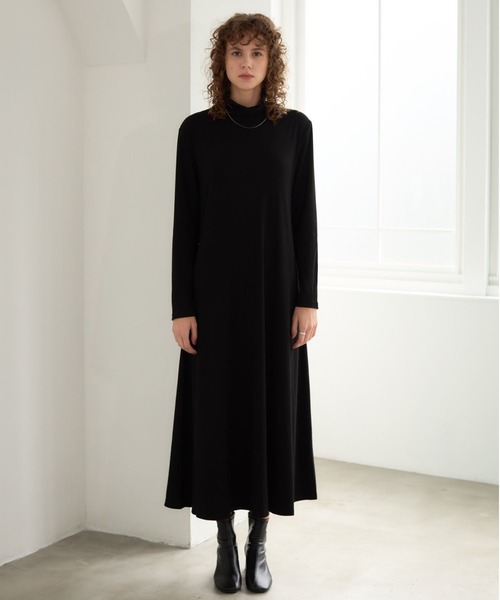 Formeque(フォルミーク)の「フレアリブワンピース(ワンピース・レディース・ブラック/オリーブ・FREE)」の16枚目の写真